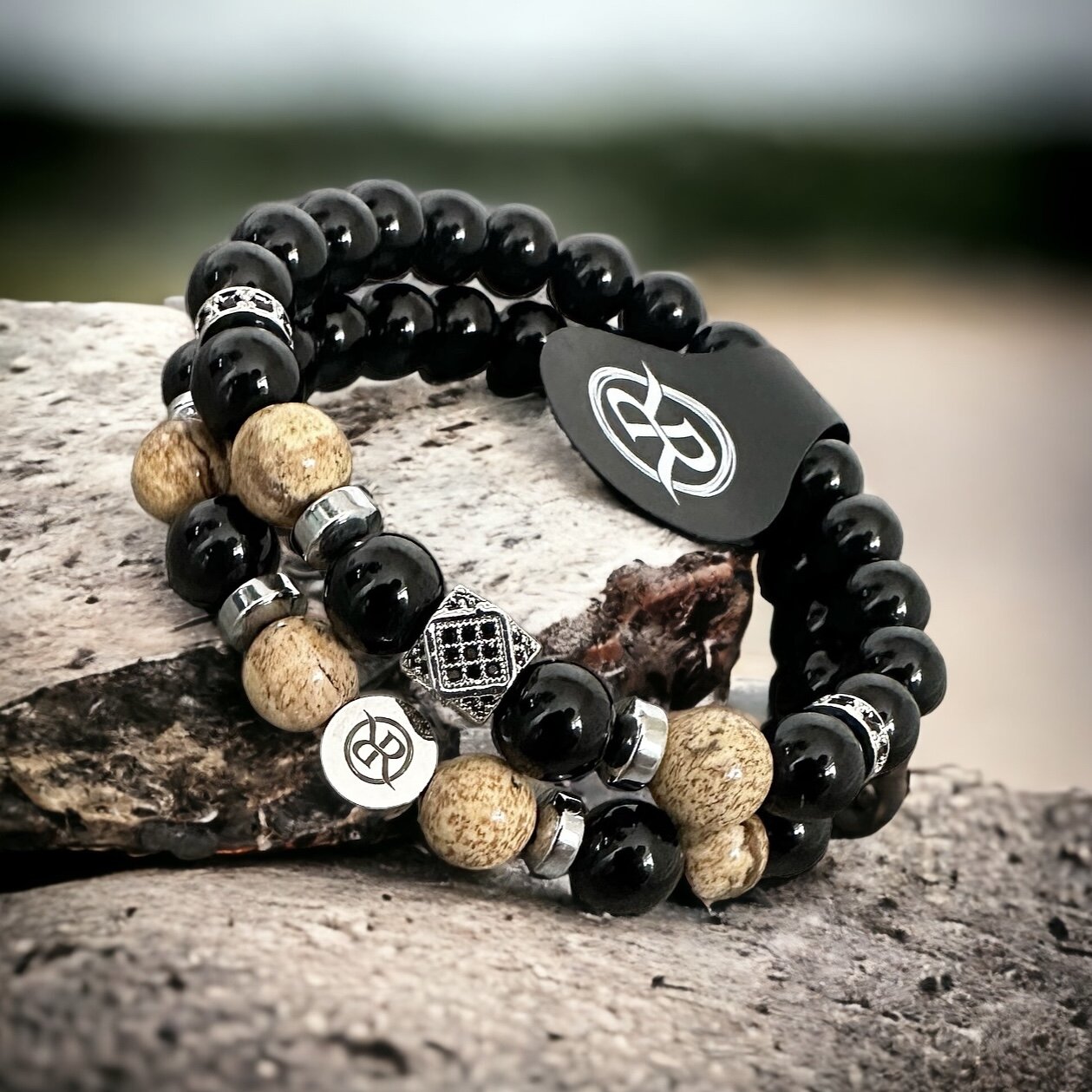 Kombinace dvou náramků z přírodních kamenů