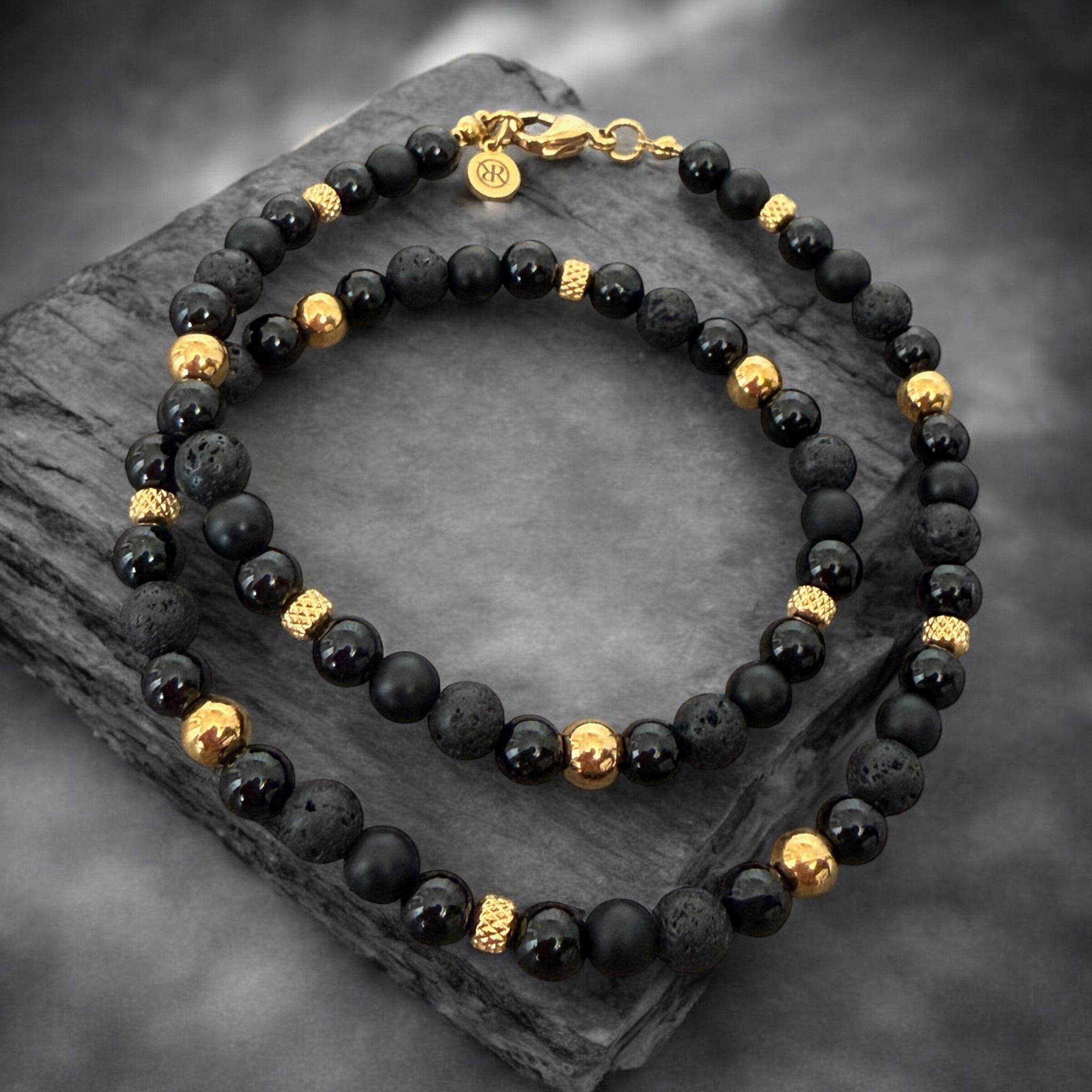 Náhrdelník se zapínáním z přírodních kamenů Loyd