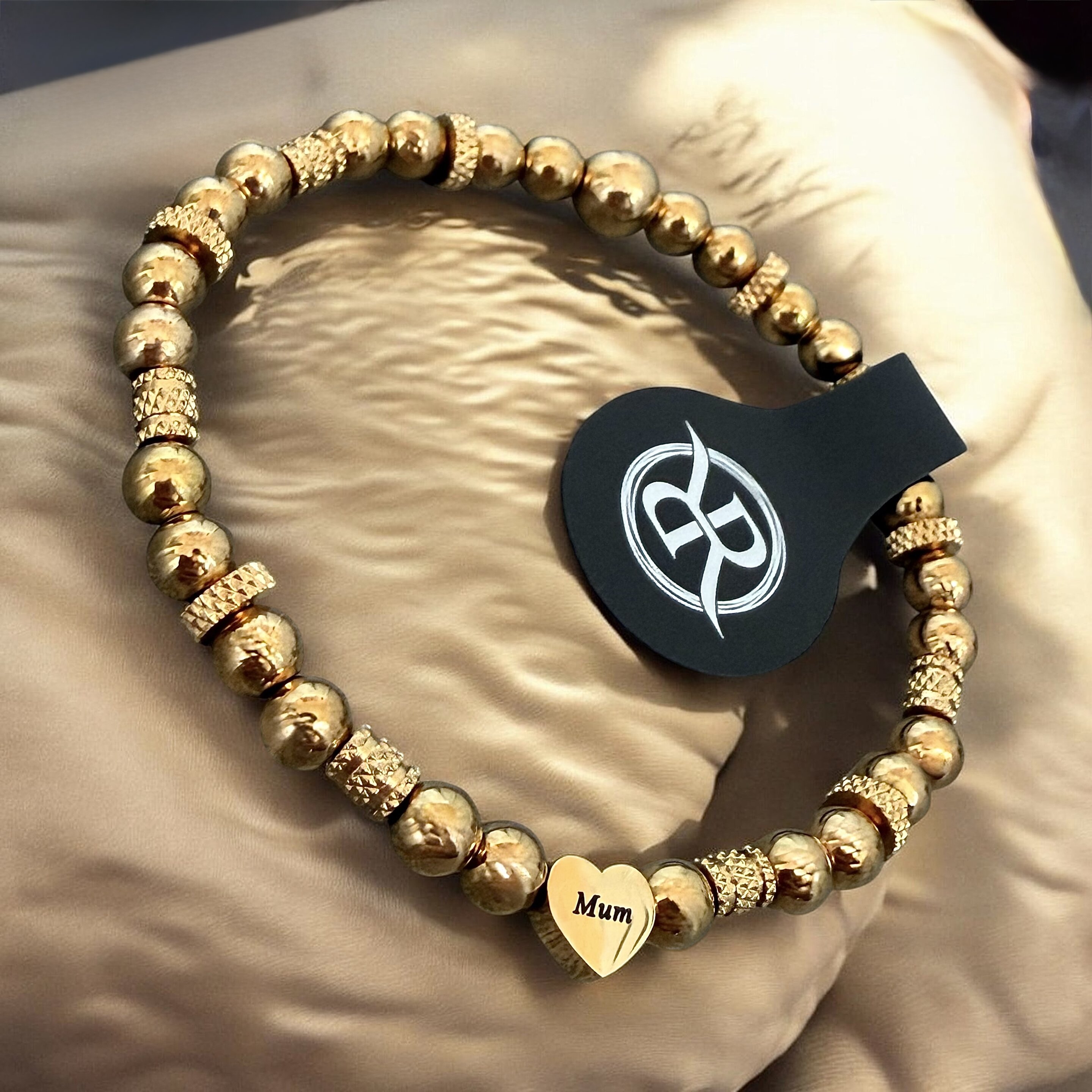 Náramek se srdcem s gravírováním Mama